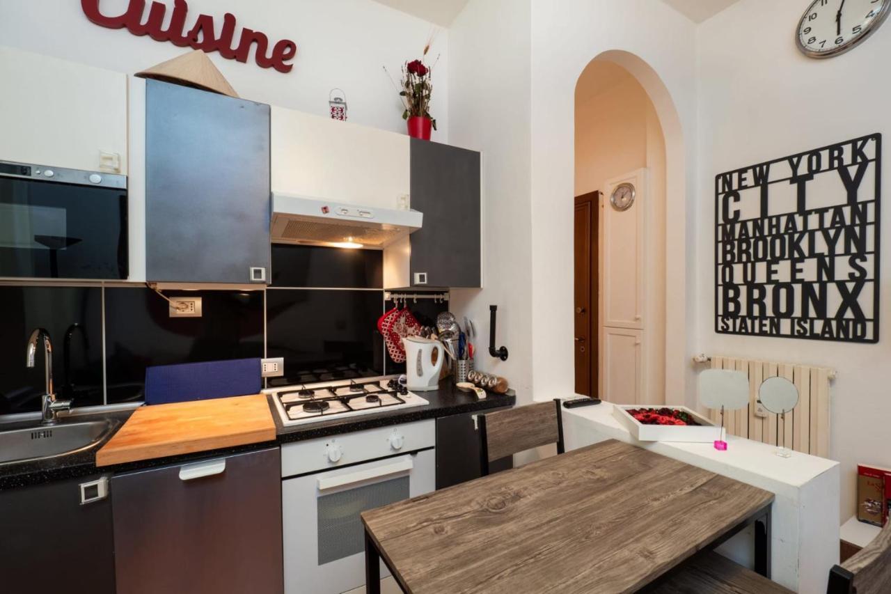 Navigli Apartment- Hosted By Sweetstay Mailand Exterior foto