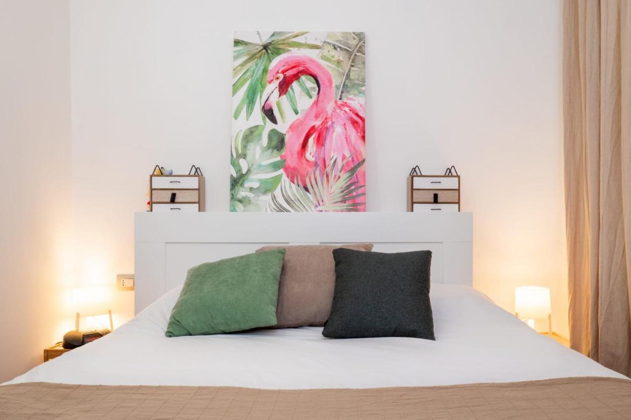 Navigli Apartment- Hosted By Sweetstay Mailand Exterior foto