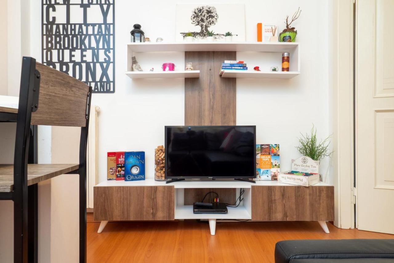 Navigli Apartment- Hosted By Sweetstay Mailand Exterior foto